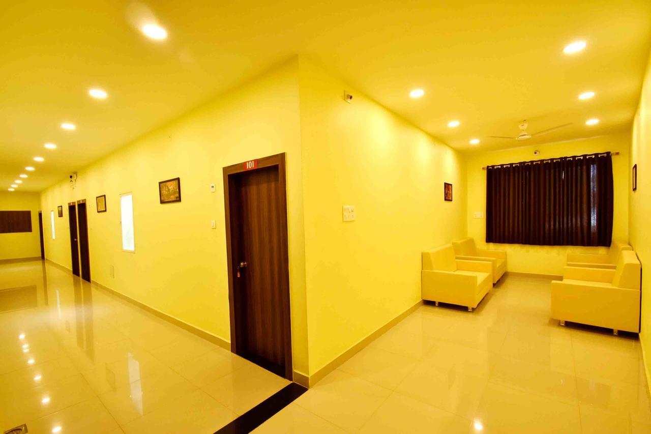 Hotel Hori Palace Ujjain Eksteriør bilde