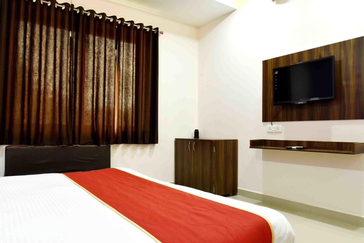 Hotel Hori Palace Ujjain Eksteriør bilde